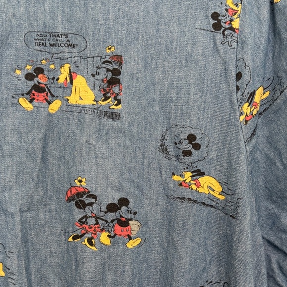 Disney Her Universe Mickey & Friends Chambray with pockets XL - Picture 3 of 6